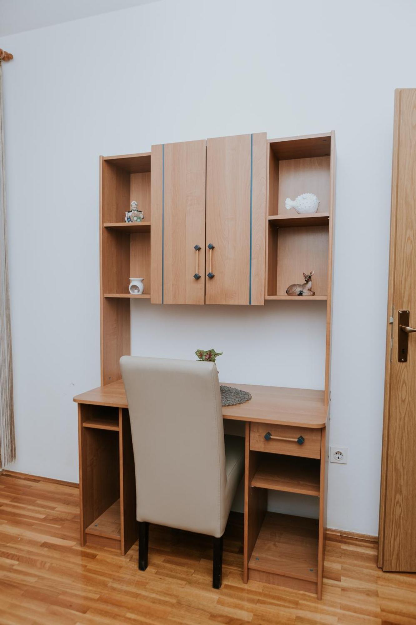 Apartman Antonio กอสปิช ภายนอก รูปภาพ