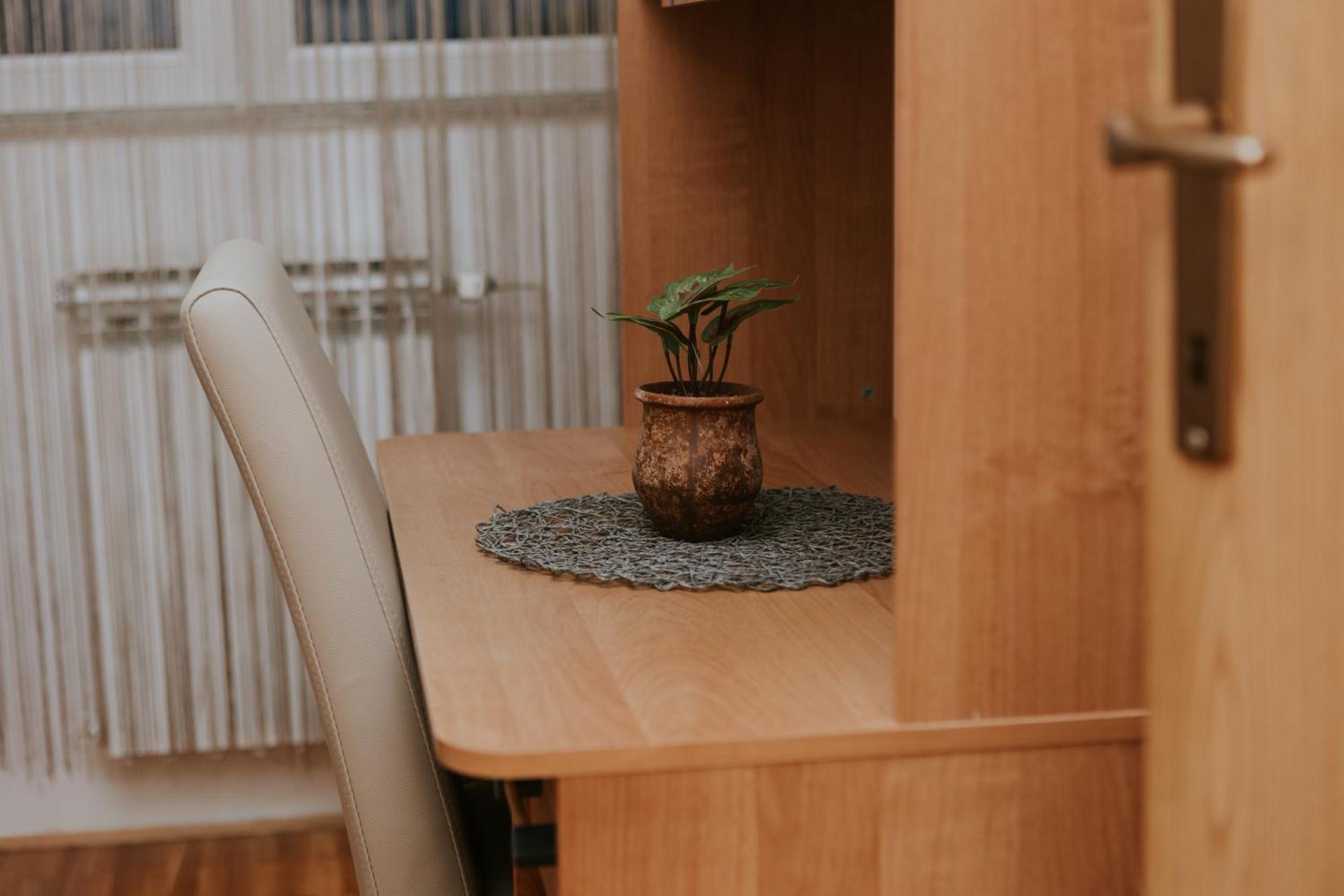Apartman Antonio กอสปิช ภายนอก รูปภาพ