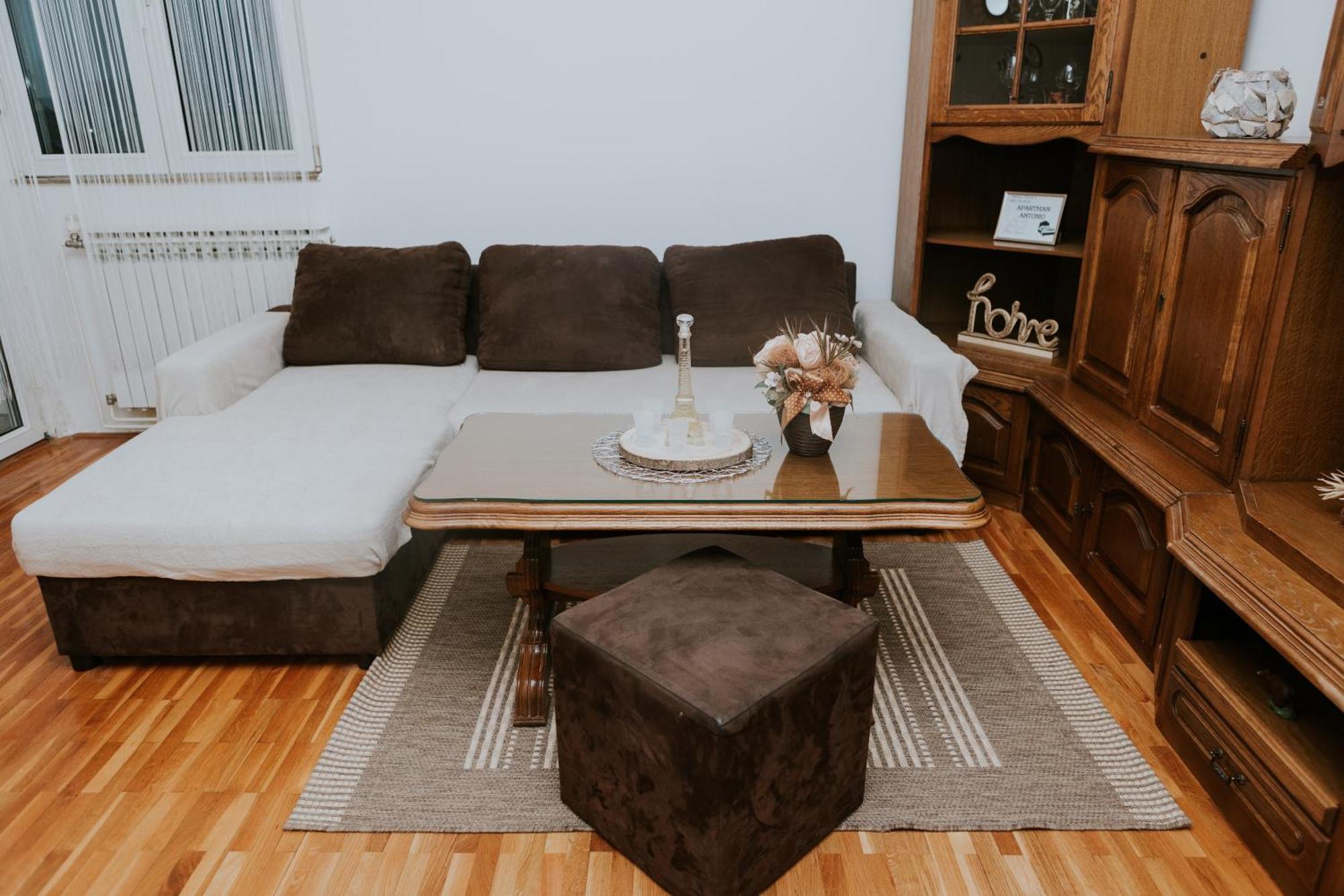 Apartman Antonio กอสปิช ภายนอก รูปภาพ